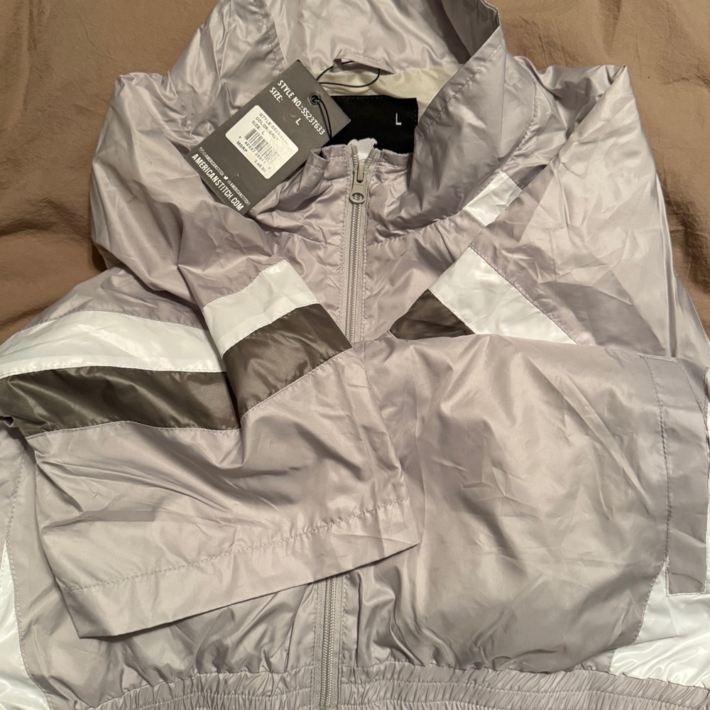 Full-Zip Colorblock Nylon Top - Picture 8 of 9